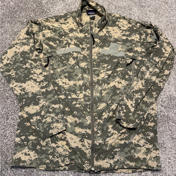 RARE Patagonia Gen 3 III Windshirt Jacket ARMY ACU Mens Sz Large Long DIGI Camo - Picture 1 of 7